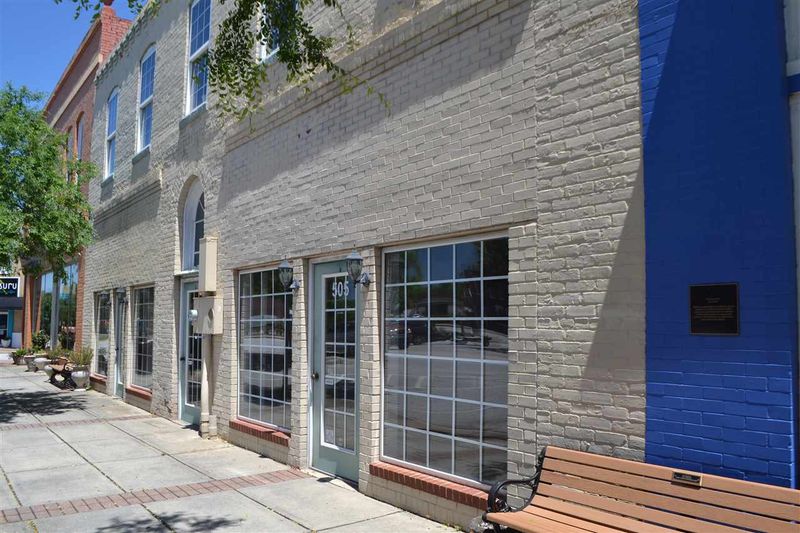 505 Broad St, Fuquay Varina, NC 27526