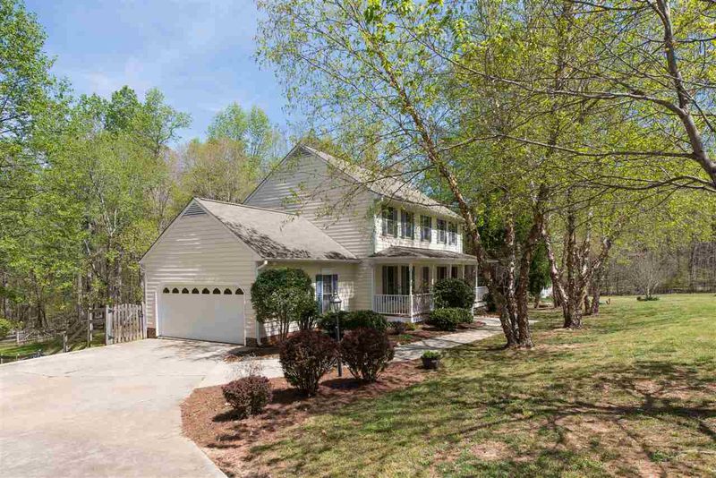 505 Crabtree Creek Rd, Hillsborough, NC 27278