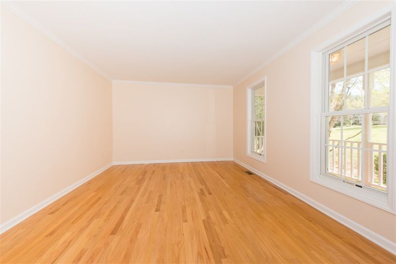 505 Crabtree Creek Rd, Hillsborough, NC 27278