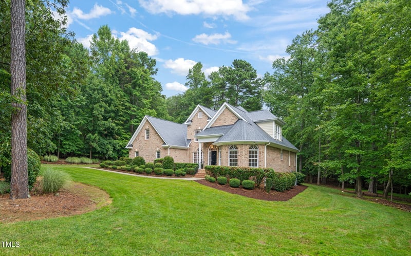505 Deerhaven Ct, Hillsborough, NC 27278