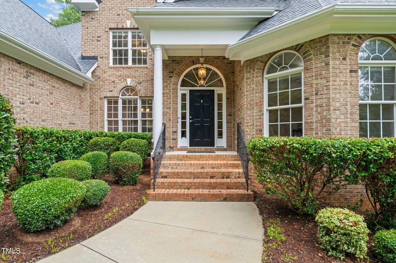 505 Deerhaven Ct, Hillsborough, NC 27278