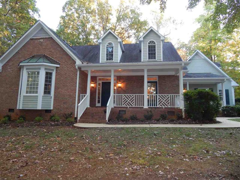 505 Edburton Ct, Hillsborough, NC 27278