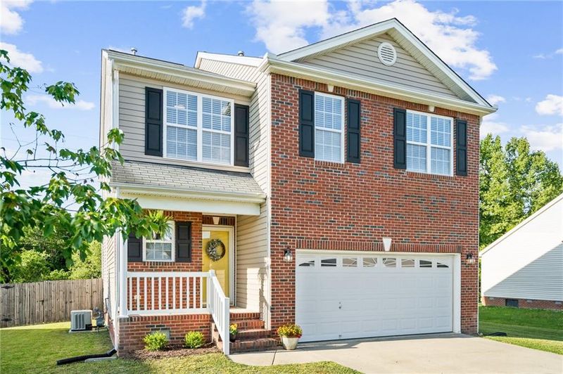 505 Fernway Dr, Burlington, NC 27217