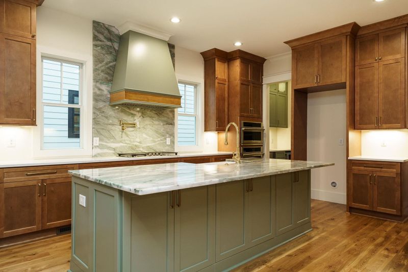 505 Harvey St, Raleigh, NC 27608