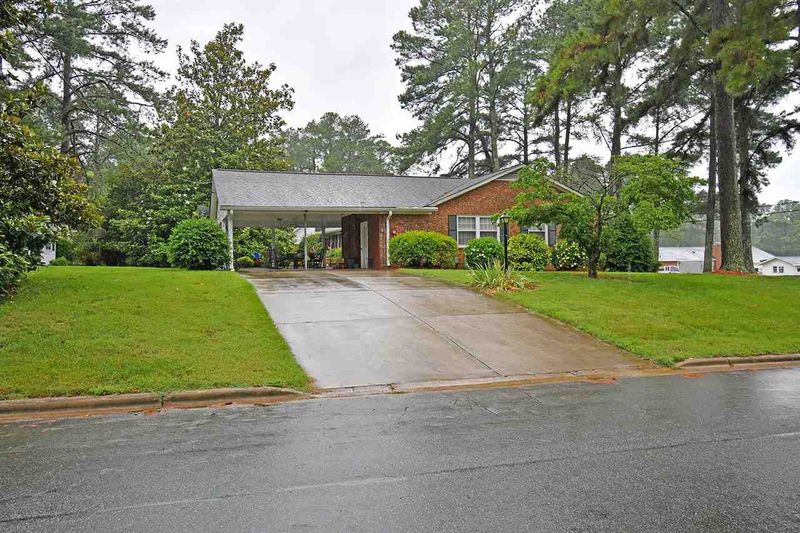 505 S Hollybrook Rd, Wendell, NC 27591