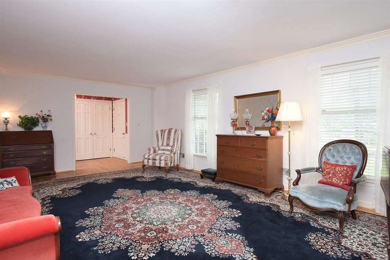 505 S Hollybrook Rd, Wendell, NC 27591