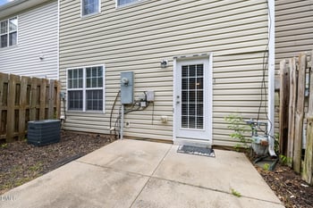 505 Huron Rd, Raleigh, NC 27610