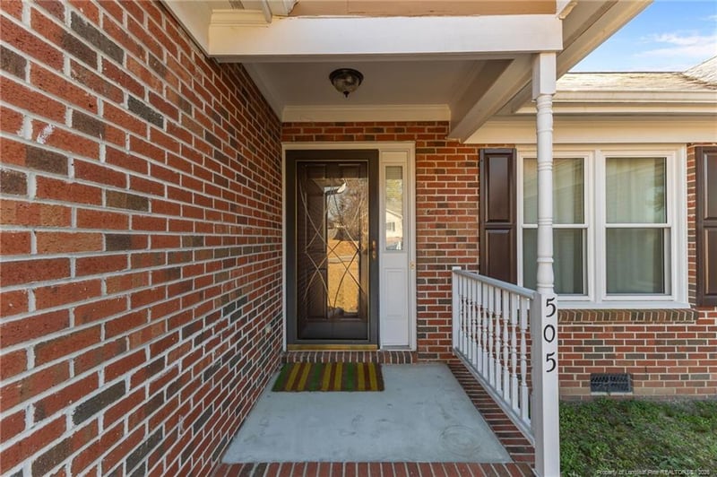 505 Killeen Rd, Fayetteville, NC 28303