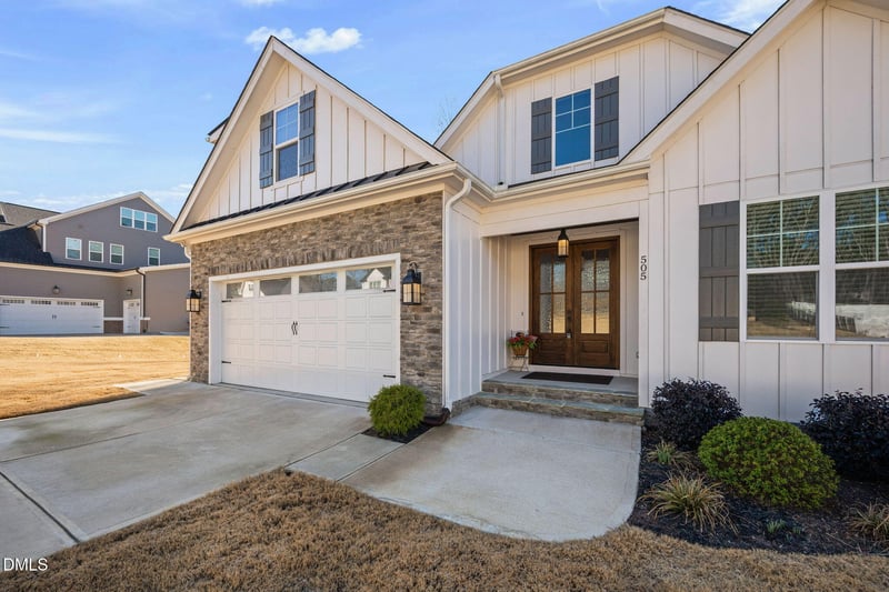 505 Lambert Ln, Fuquay Varina, NC 27526