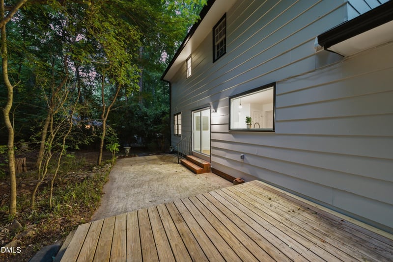 505 Longleaf Dr, Chapel Hill, NC 27517