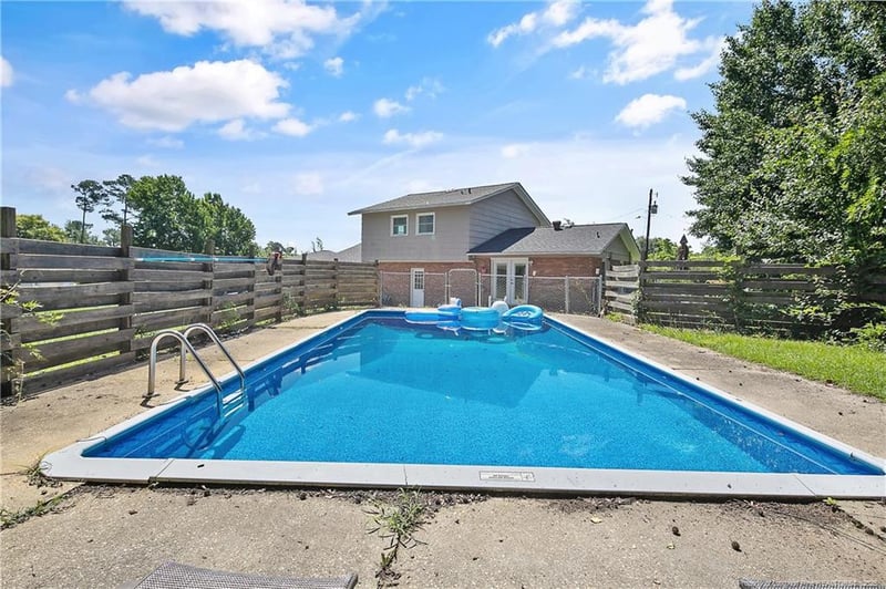 505 Osprey Pl, Fayetteville, NC 28303