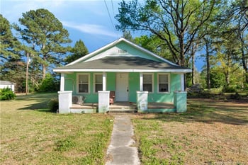 505 Pine St, Pembroke, NC 28372