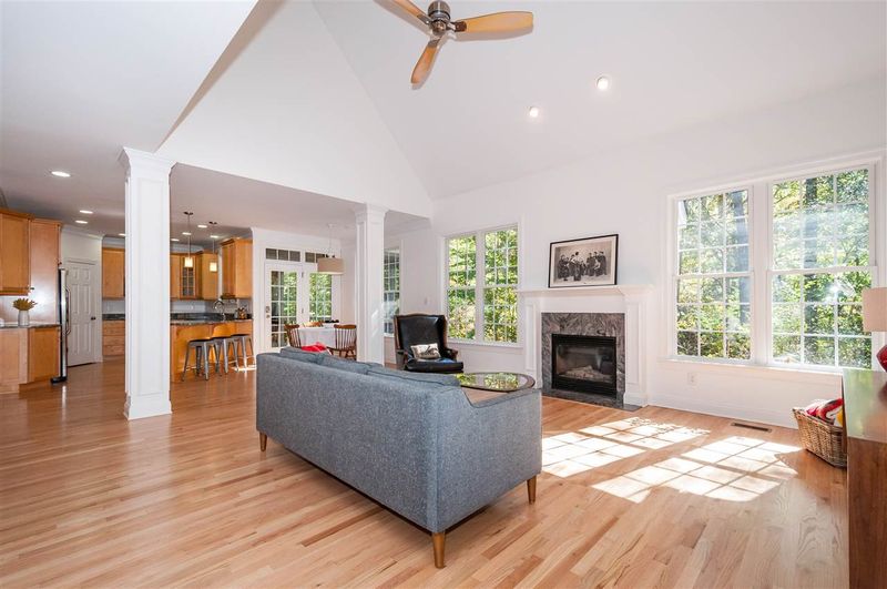 505 Rockgarden Rd, Chapel Hill, NC 27516
