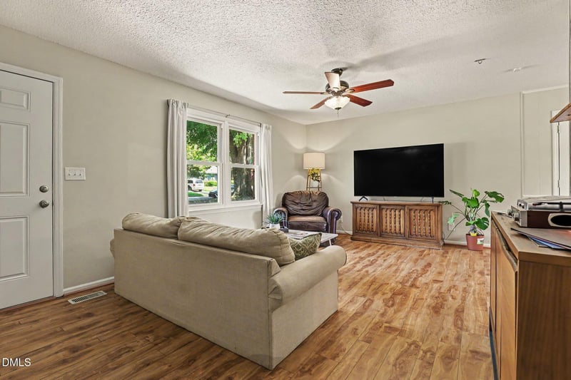 505 Sexton Ave, Zebulon, NC 27597