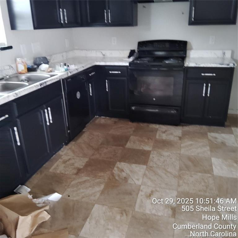 505 Shelia St, Hope Mills, NC 28348