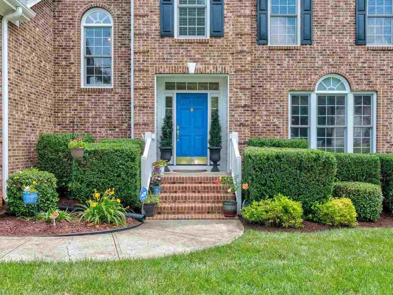 505 Silver Fox Cir, Hillsborough, NC 27278