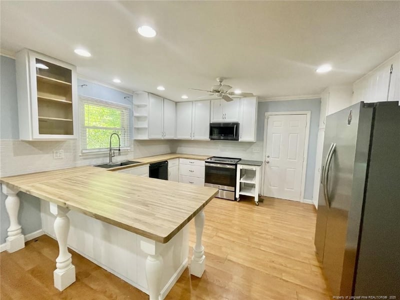 505 Southwick Dr, Fayetteville, NC 28303