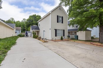 505 Stratton Way, Durham, NC 27704