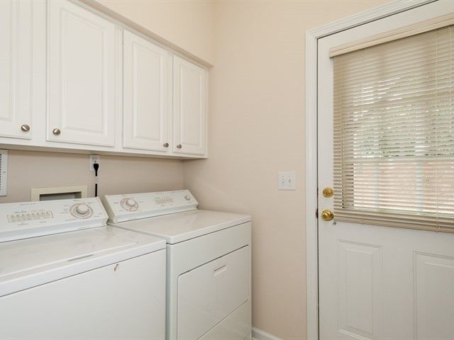 505 Sutter Gate Ln, Morrisville, NC 27560