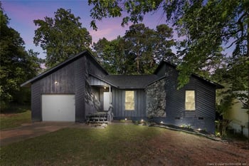 505 Toxaway Ct, Fayetteville, NC 28314