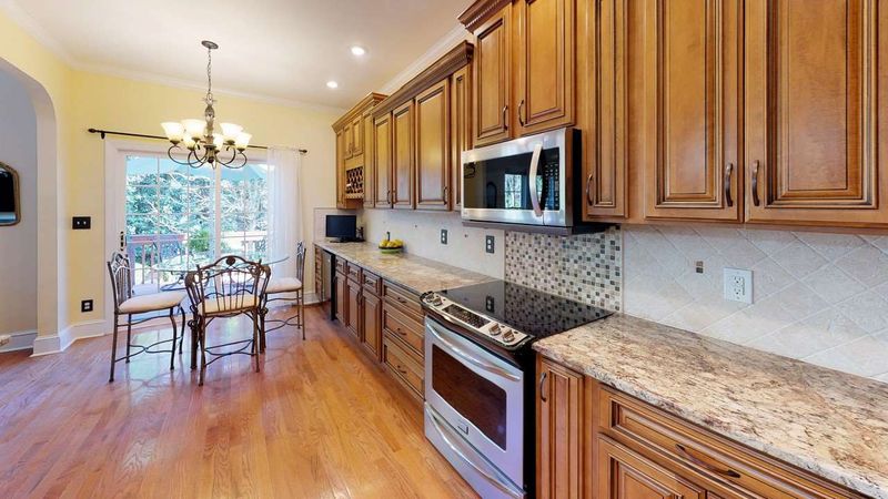 505 Wakehurst Dr, Cary, NC 27519