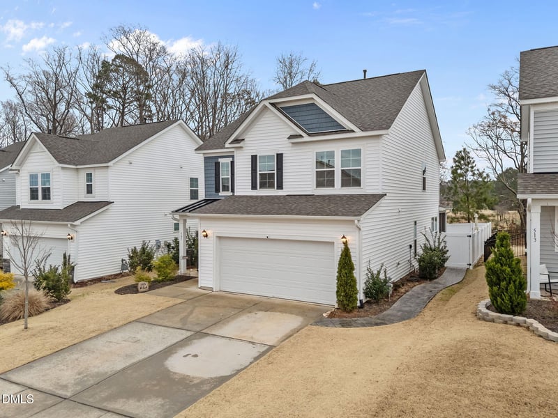 505 Whitley Ridge Dr, Clayton, NC 27527