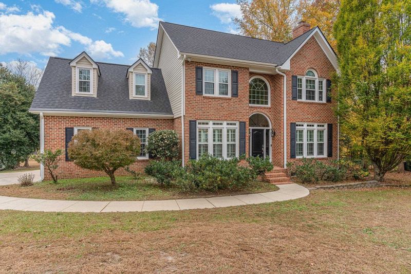505 Willow Winds Dr, Raleigh, NC 27603