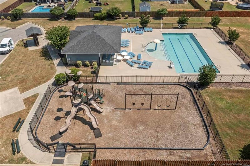 5051 Boxcut Ln, Hope Mills, NC 28348