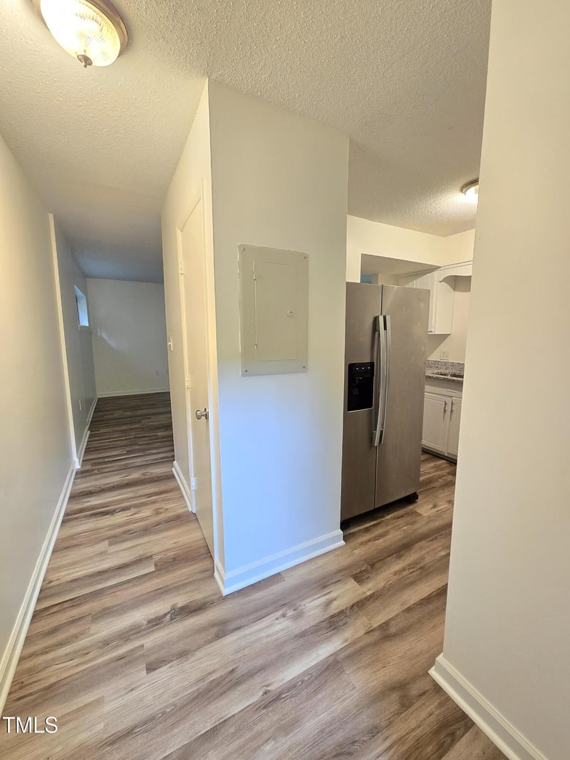 5052 Flint Ridge Pl, Raleigh, NC 27609