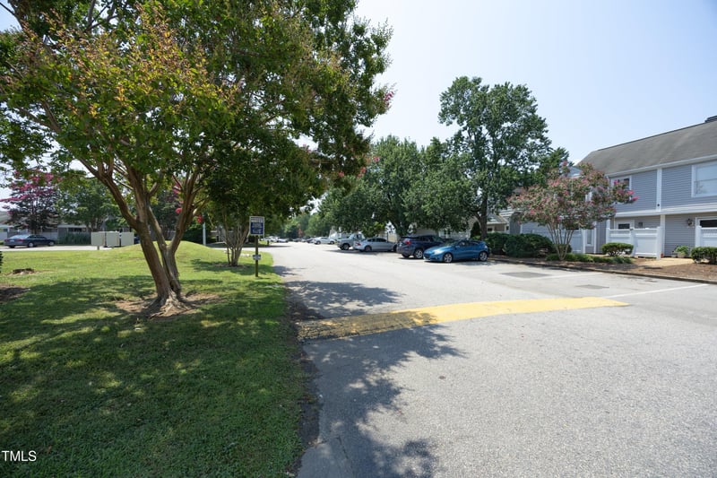 5054 Avenida Del Sol Dr, Raleigh, NC 27616