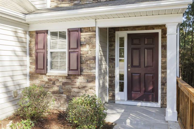 5056 Babbling Brook Dr, Raleigh, NC 27610
