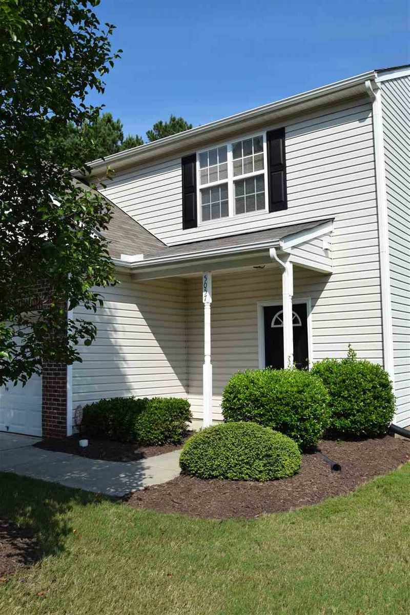 5057 Rainmaker Dr, Durham, NC 27704