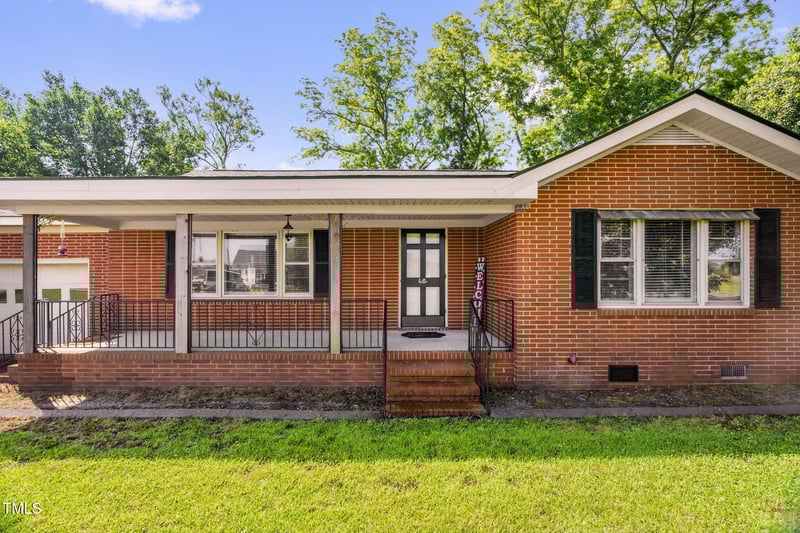 5058 Wayne Memorial Dr, Goldsboro, NC 27534
