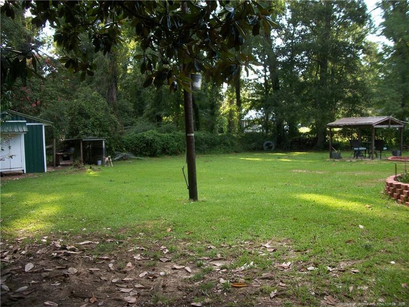 506 S 7th St, Sanford, NC 27330