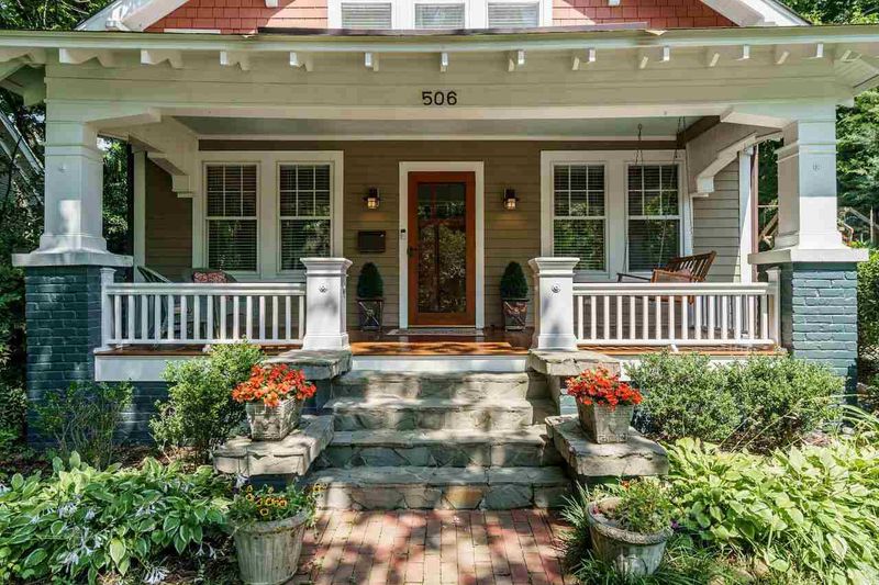 506 W Aycock St, Raleigh, NC 27608