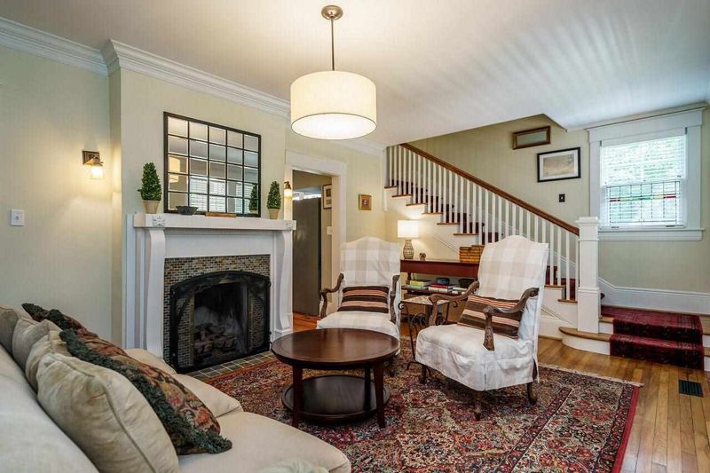 506 W Aycock St, Raleigh, NC 27608
