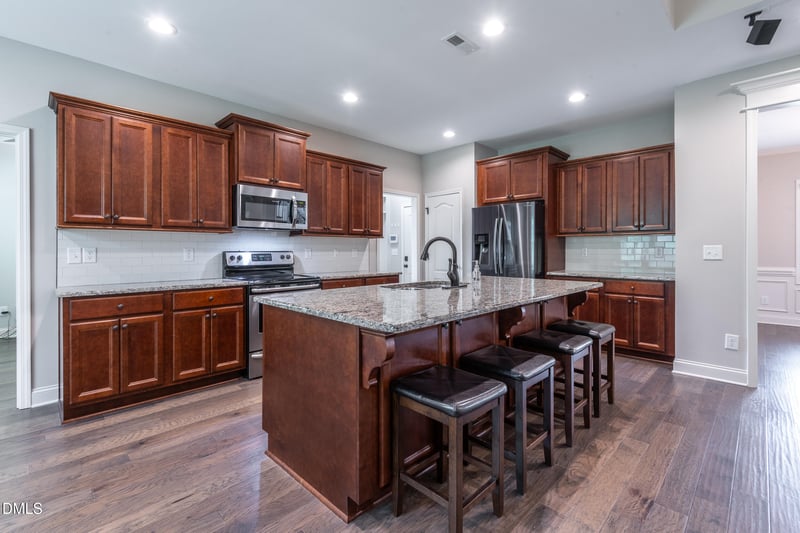506 Carsons Creek Trl, Wendell, NC 27591