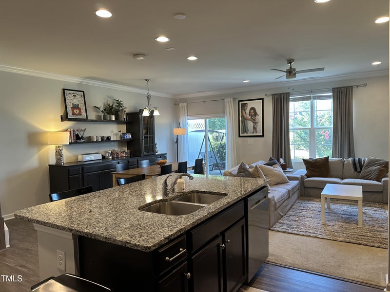 506 Catalina Grande Dr, Cary, NC 27519