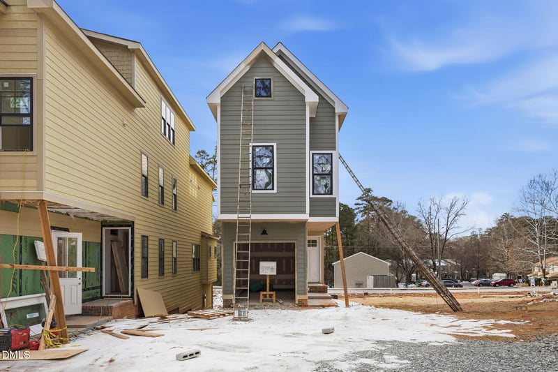 506 Chatham St, Apex, NC 27502