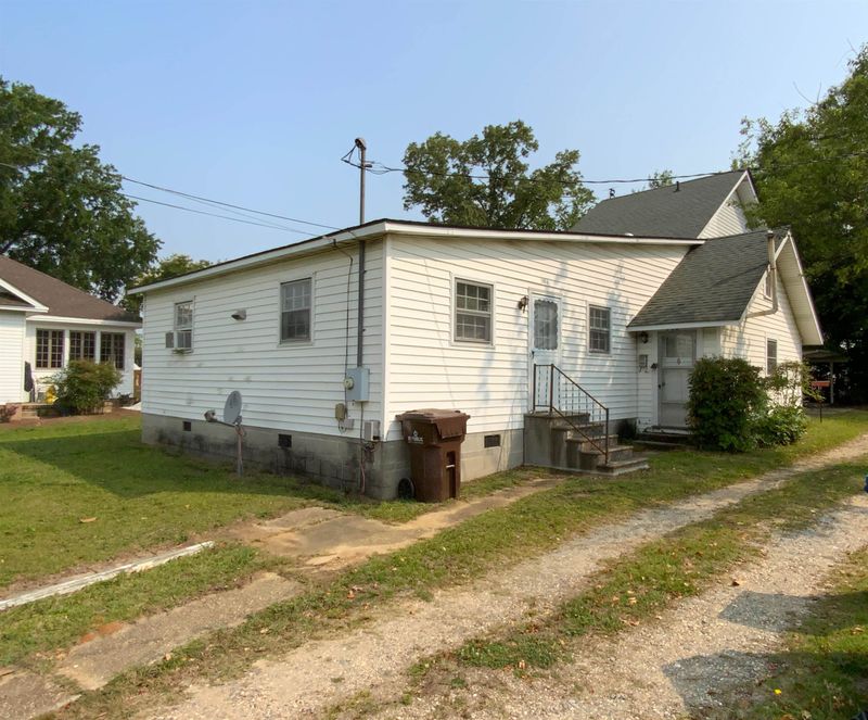 506 W Cumberland St, Dunn, NC 28334