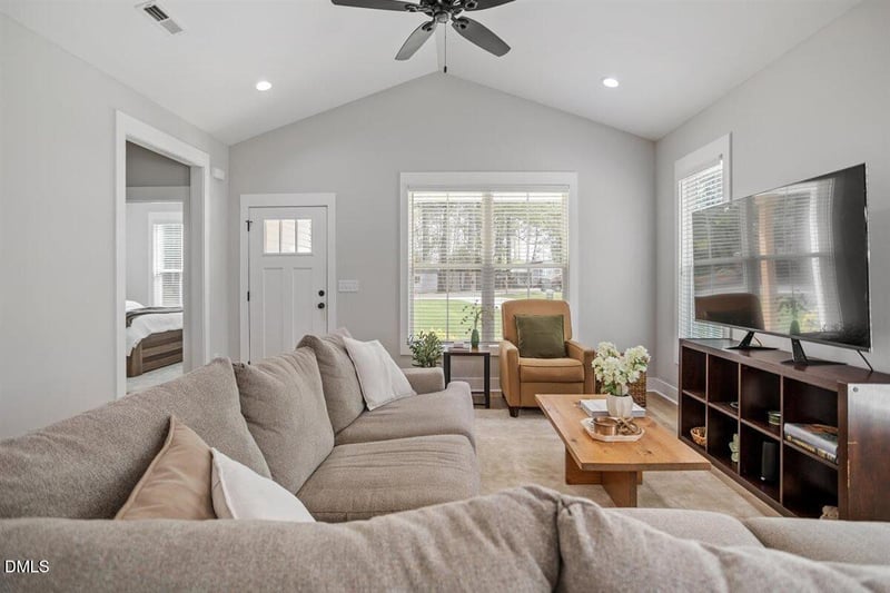 506 Dogwood Rd, Holly Springs, NC 27540