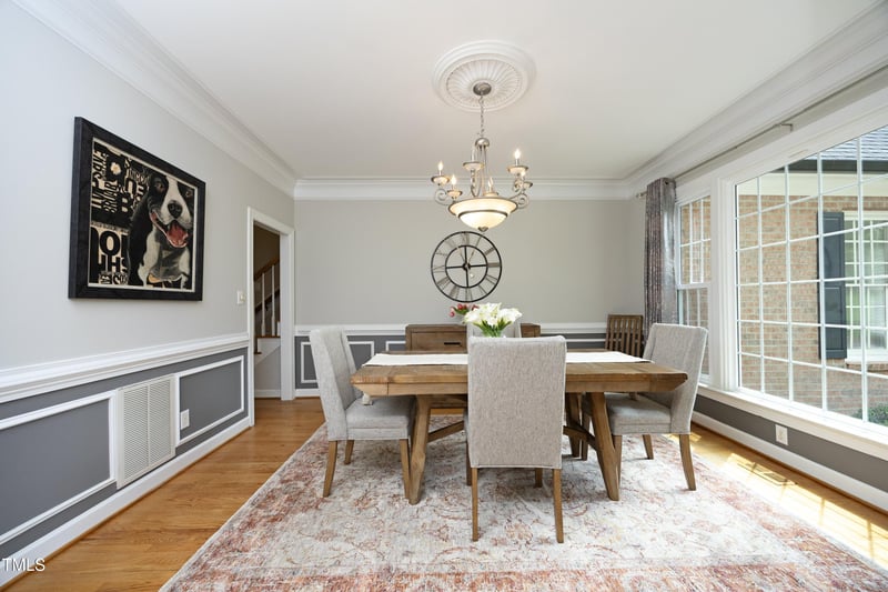 506 Greyfriars Ln, Cary, NC 27518
