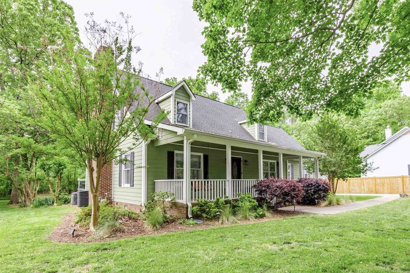 506 Grist Mill Ln, Durham, NC 27712