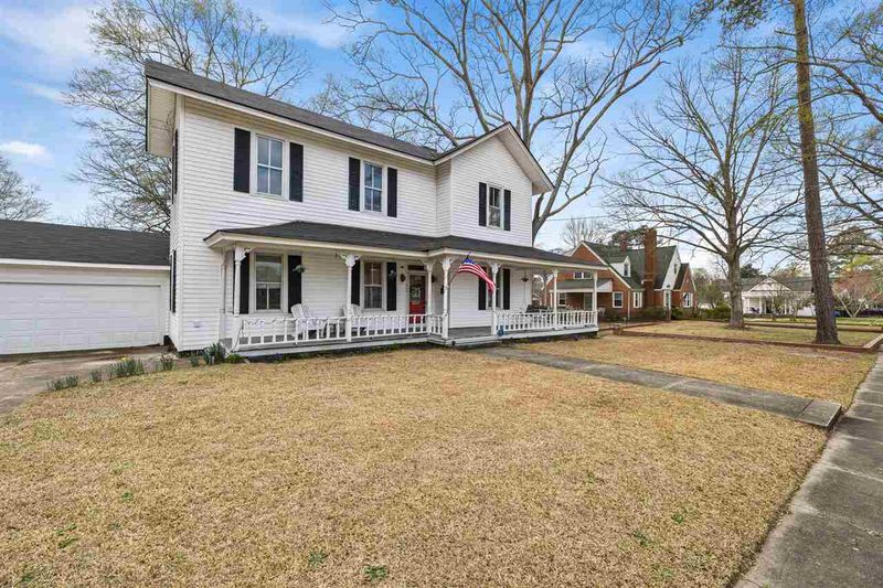 506 Hancock St, Smithfield, NC 27577