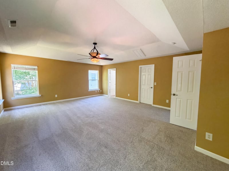 506 Hillview Dr, Durham, NC 27703