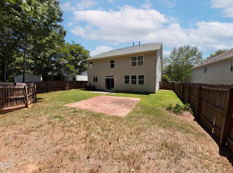 506 Hillview Dr, Durham, NC 27703