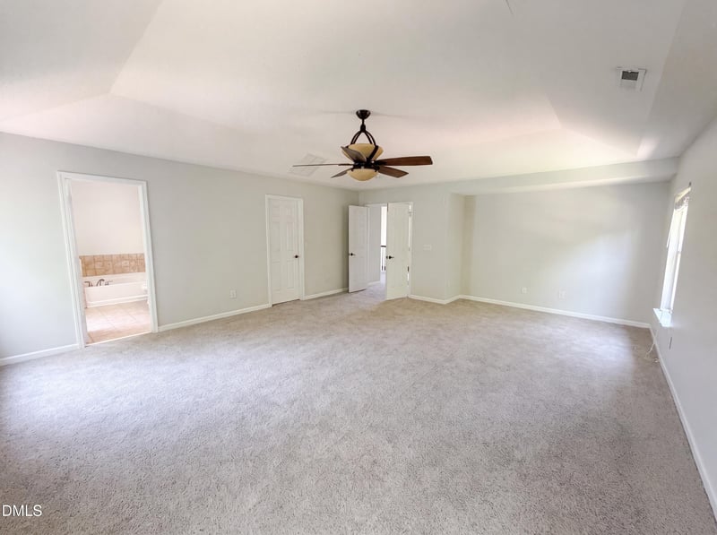 506 Hillview Dr, Durham, NC 27703