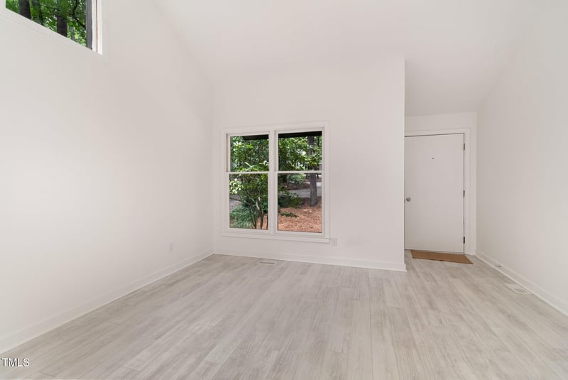 506 Lochness Ln, Cary, NC 27511