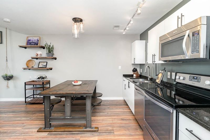 506 N Mangum St #403, Durham, NC 27701