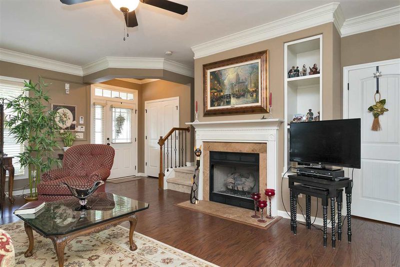 506 Matheson Pl, Cary, NC 27511